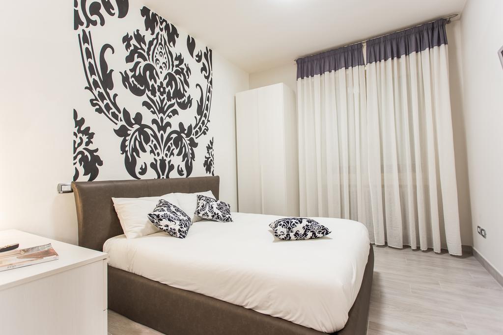 Lm House Apartment Лонато Екстериор снимка