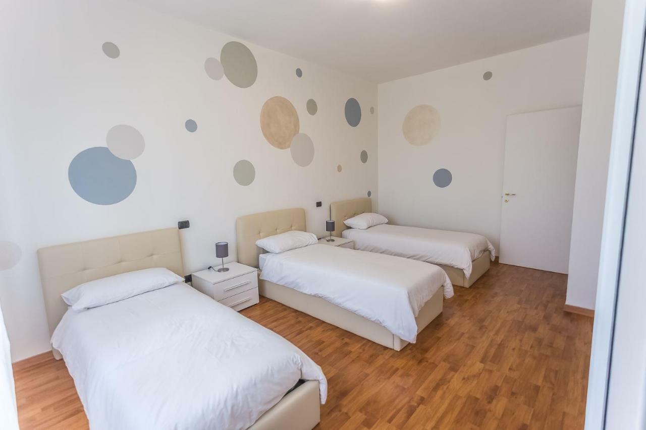 Lm House Apartment Лонато Екстериор снимка