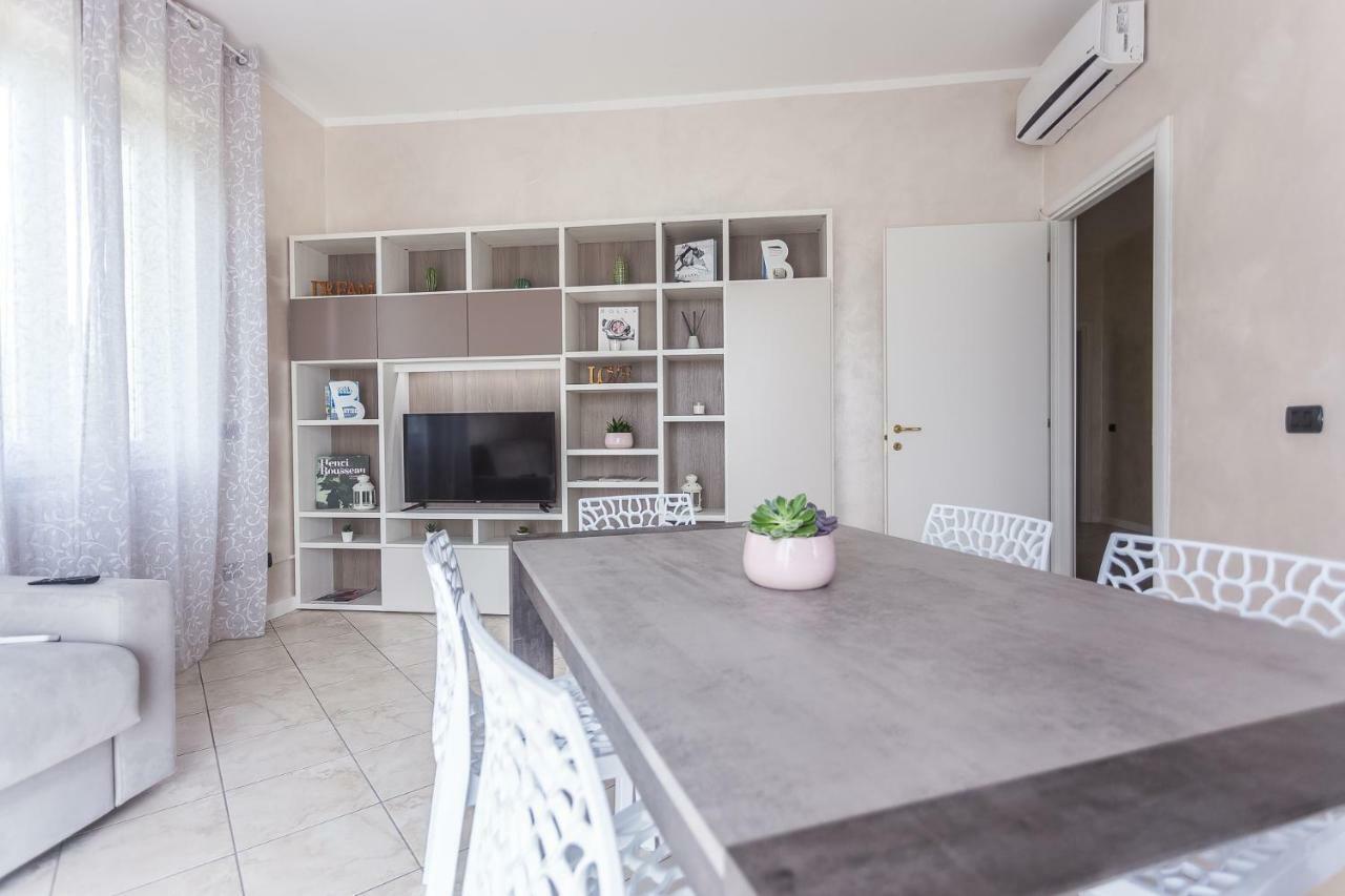 Lm House Apartment Лонато Екстериор снимка