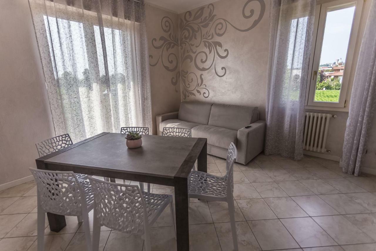 Lm House Apartment Лонато Екстериор снимка